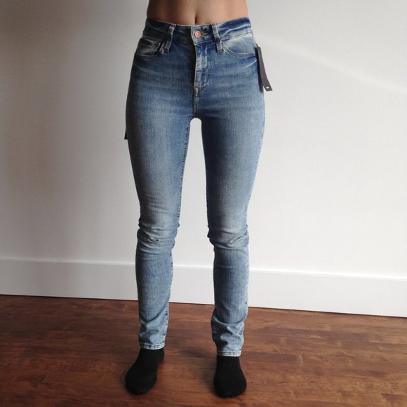 Mavi - Alissa - High Rise, Super Skinny Jeans - Picture 1 of 8